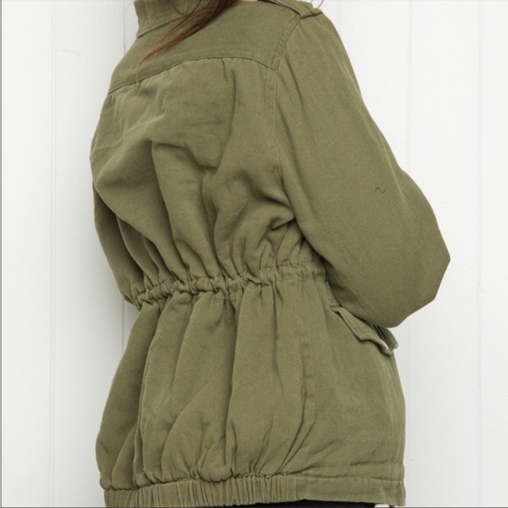 Brandy Melville Doris jacket faux fur fleece lined green one size - Picture 5 of 11